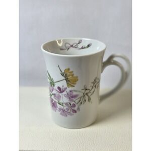 Bruce Hart Floral Bone China Mug – Cape Cod Candle Co. – Vintage Multicolor Tea